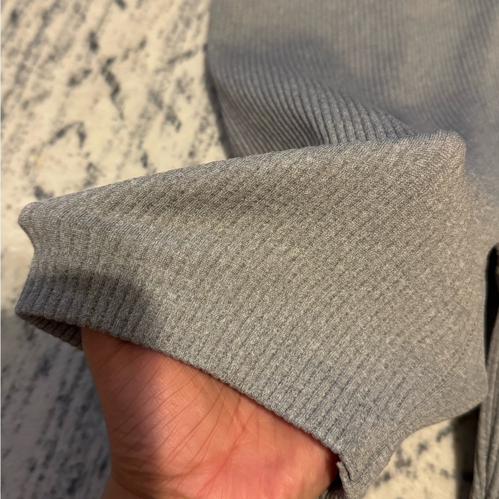 Gray Sleeveless Ribbed Jumpsuit - Picture 3 of 3